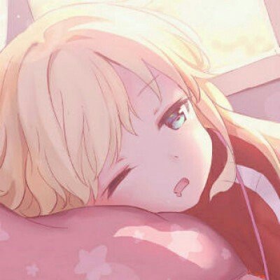 男孩生日许愿 吹蜡烛的瞬间我也笑了